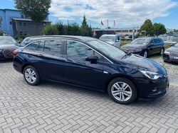Tiefsee blau Gebraucht 2019 Opel Astra Business Kombi | 8.400 € (Fairer Preis)