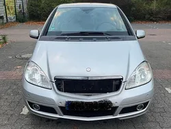 Silber Gebraucht 2008 Mercedes A160 Limousine | 1.499 €