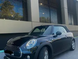 Schwarz Gebraucht 2016 Mini ONE Kleinwagen | 11.999 €
