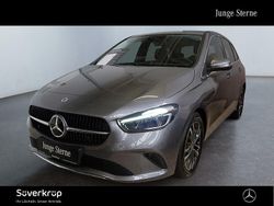 Grau Gebraucht 2024 Mercedes B200 Progressive Van / Kleinbus | 28.420 € (Superpreis)