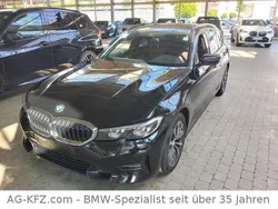 Schwarz Gebraucht 2022 BMW 320 Sport Line Limousine | 20.950 € (Superpreis)