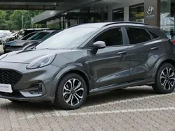 Grau Gebraucht 2023 Ford Puma Gen-E Limousine | 23.390 € (Guter Preis)