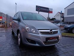 Silber Gebraucht 2011 Opel Zafira Design Edition Van / Kleinbus | 5.399 € (Fairer Preis)