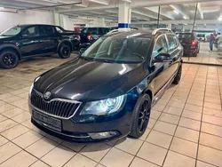 Schwarz Gebraucht 2014 Skoda Superb Elegance Kombi | 10.900 € (Guter Preis)