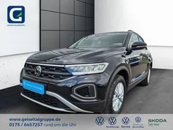 Deep black Gebraucht 2024 VW T-Roc Life SUV | 23.930 € (Guter Preis)