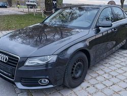 Grau Gebraucht 2009 Audi A4 Ambiente Limousine | 8.950 € (Fairer Preis)