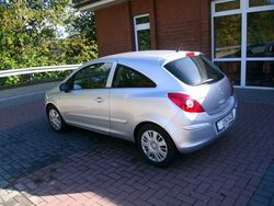 Silber metallic Gebraucht 2007 Opel Corsa Limousine | 5.950 €