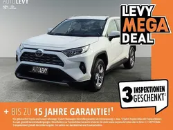 Schneeweiß Gebraucht 2024 Toyota RAV4 Hybrid Business Edition SUV | 35.490 €