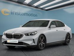 Grau Neu 2025 BMW i5 M Sport Limousine | 91.949 €