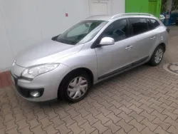 Grau Gebraucht 2013 Renault Mégane GrandTour Kombi | 3.100 € (Guter Preis)