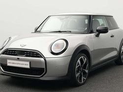 Grau Gebraucht 2024 Mini Cooper Classic Kleinwagen | 27.445 € (Etwas zu teuer)