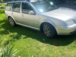 Silber Gebraucht 2002 VW Bora Limousine | 800 € (Superpreis)