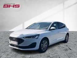 Frozen white (weiß) Gebraucht 2023 Ford Focus Style Limousine | 21.250 € (Guter Preis)