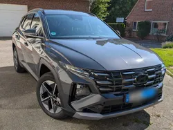 Grau Gebraucht 2024 Hyundai Tucson SUV | 36.499 € (Fairer Preis)