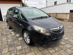 Schwarz Gebraucht 2013 Opel Zafira Tourer Active Van / Kleinbus | 6.250 € (Guter Preis)