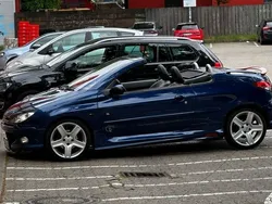 Blau Gebraucht 2006 Peugeot 206 CC Cabrio | 2.200 € (Etwas zu teuer)