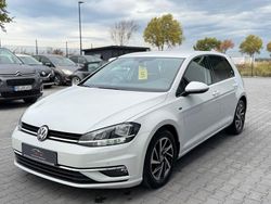 Weiß Gebraucht 2018 VW Golf VII Join Limousine | 15.950 € (Fairer Preis)