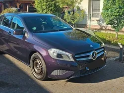 Violet Gebraucht 2015 Mercedes A180 Urban Limousine | 11.000 € (Superpreis)