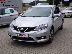 Silber Gebraucht 2017 Nissan Pulsar N-Connecta Limousine | 10.990 € (Fairer Preis)