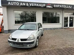 Grau Gebraucht 2002 Renault Clio II Privilege Limousine | 1.999 € (Fairer Preis)