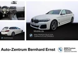 Weiß Gebraucht 2022 BMW 530e M Sport Kombi | 34.840 € (Fairer Preis)