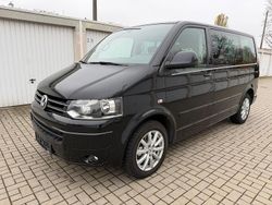 Schwarz Gebraucht 2015 VW Caravelle Van / Kleinbus | 19.980 € (Etwas zu teuer)