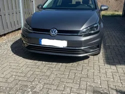 Grau Gebraucht 2018 VW Golf VII Highline Kombi | 17.500 € (Fairer Preis)