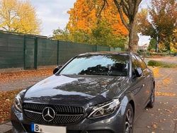 Grau Gebraucht 2014 Mercedes C200 Limousine | 20.000 €