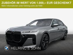 Grau Neu 2025 BMW 740 Shadowline Limousine | 146.029 €