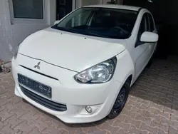 Weiß Gebraucht 2014 Mitsubishi Space Star Kleinwagen | 3.580 € (Fairer Preis)