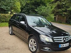 Schwarz Gebraucht 2008 Mercedes C220 Avantgarde Limousine | 4.000 € (Fairer Preis)