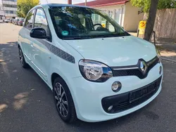 Grün Gebraucht 2017 Renault Twingo Kleinwagen | 8.500 € (Fairer Preis)