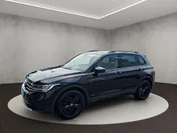 Deep black perleffekt Gebraucht 2023 VW Tiguan Sport SUV | 29.800 € (Superpreis)