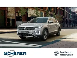 Pyrit silber metallic (metallic) Gebraucht 2024 VW T-Roc Life SUV | 29.960 € (Guter Preis)