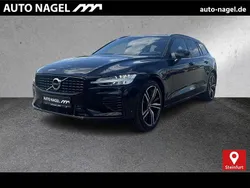 Black solid "stone" / solid Gebraucht 2022 Volvo V60 R-Design Kombi | 34.400 € (Fairer Preis)