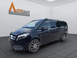 Schwarz Gebraucht 2021 Mercedes V300 Avantgarde Van / Kleinbus | 54.900 € (Fairer Preis)