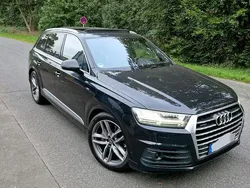 Schwarz Gebraucht 2017 Audi Q7 S-Line SUV | 35.000 € (Fairer Preis)