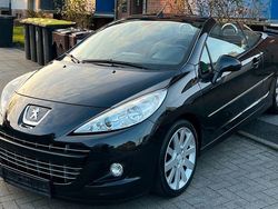 Farbe schwarz obsidien Gebraucht 2012 Peugeot 207 CC Allure Cabrio | 4.490 € (Fairer Preis)