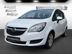 Schneeweiss/summitwhite/arctic Gebraucht 2017 Opel Meriva Edition Van / Kleinbus | 11.790 € (Teuer)