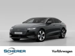Grau Gebraucht 2025 Audi A6 e-tron Sport Limousine | 57.880 € (Guter Preis)