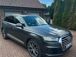 Grau Gebraucht 2017 Audi Q7 Ambiente SUV | 34.950 € (Fairer Preis)