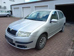 Silber Gebraucht 2006 Skoda Fabia SportLine Limousine | 400 € (Superpreis)