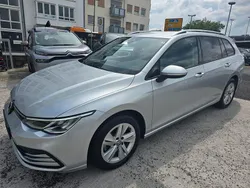 Silber Gebraucht 2021 VW Golf VIII Life Kombi | 20.990 € (Teuer)