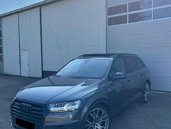 Grau Gebraucht 2018 Audi Q7 S-Line SUV | 37.990 € (Fairer Preis)