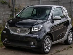 Schwarz Gebraucht 2016 Smart ForTwo Coupé Passion Coupé | 6.950 € (Guter Preis)