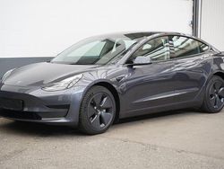 Grau Gebraucht 2021 Tesla Model 3 Standard Range Limousine | 24.950 € (Fairer Preis)