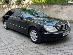 Schwarz Gebraucht 2000 Mercedes S430 Limousine | 8.000 € (Fairer Preis)