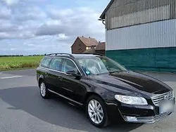 Schwarz Gebraucht 2016 Volvo V70 Standard Kombi | 12.400 € (Fairer Preis)