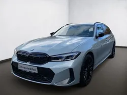 Grau Gebraucht 2023 BMW M340 Performance Limousine | 53.800 € (Fairer Preis)