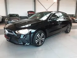 Schwarz Gebraucht 2022 Mercedes CLA250e Shooting Brake Kombi | 25.990 € (Guter Preis)